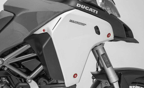 Bouchon flancs radiateur latéraux Ducati Multistrada Enduro