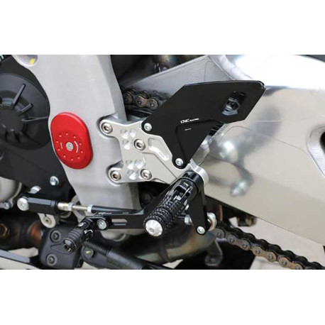 Commandes reculées réglables Aprilia RSV4 / Tuono