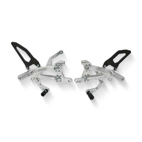 COMMANDES RECULEES REGLABLES CARBONE CNC RACING Ducati per serie Panigale V4