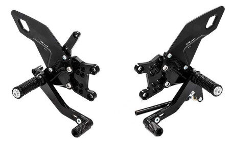 Commandes reculées réglables EASY Aprilia RSV4 / Tuono