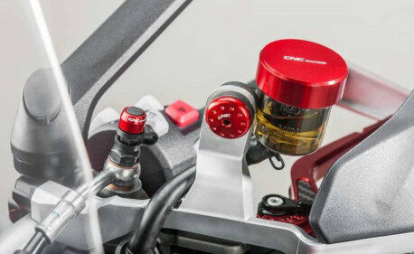 COUVERCLE CNC RACINGPOUR Bocaux frein - embrayage ARRIERE ORIGINE 34X4