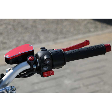 COUVERCLE DE BOCAL DE MAITRE CYLINDRE FREIN AVANT BICOLORE