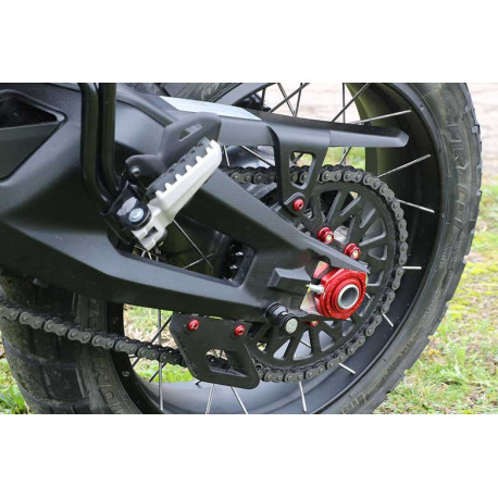 DIABOLOS CNC RACING POR DUCATI DESRT X