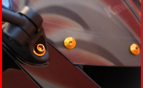 DUCATI 748/749/916/996/999 KIT VISSERIE BULLE EVOTECH