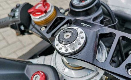 Écrou colonne direction Aprilia