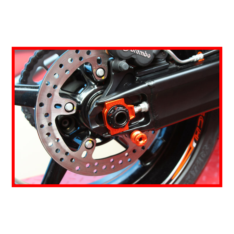 ECROU D AXE DE ROUE ARRIERE / ROUE AVANT EVOTECH