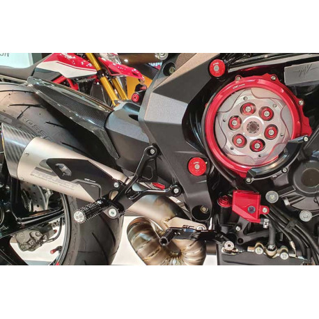GARDE BOUE ARRIERE CARBONE CNC RACING MV AGUSTA