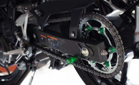 KIT 6 ECROUS DE COURONNE M10x1.25 Z 650 2022