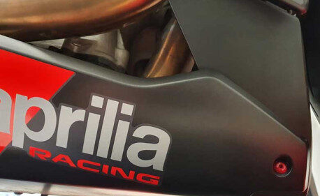 KIT VIS DE SABOT DE CARENAGE APRILIA RS 660 CNC RACING