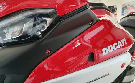 Kit visserie carénage avantcarbonio Ducati Multistrada 1200 S Pikes Peak 2013