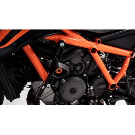 KTM 1290 SUPERDUKE R KIT STREET DEFENDER EVOTECH NEW DESIGN