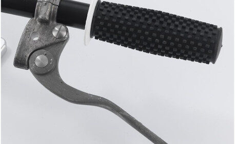 LEVIER D EMBRAYAGE KUSTOM TECH EN ALUMINIUM BRUT