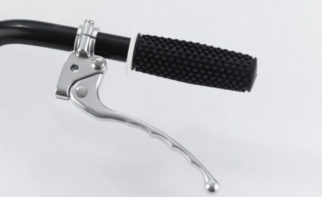 LEVIER D EMBRAYAGE KUSTOM TECH EN ALUMINIUM POLI SEVENTIES LINE