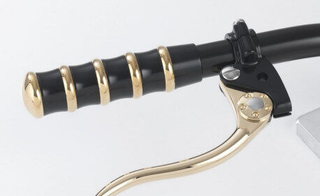 LEVIER DE FREIN KUSTOM TECH EN ALUMINIUM NOIR ET LAITON