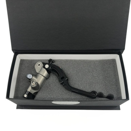 MAITRE CYLINDRE DE FREIN 19X18 CNC AVEC LEVIER REPLIABLE