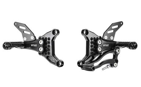 MV AGUSTA BRUTALE - F4 SANS SHIFTER COMMANDES RECULEES INVERSEES