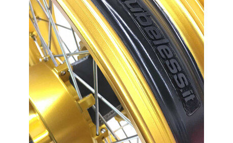 PASSAGE DE JANTE A CHAMBRE A AIR EN JANTE TUBELESS