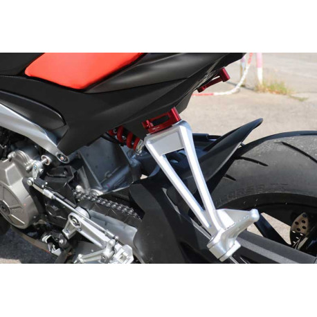 PLAQUE D'OBTURATION PLATINES REPOSE-PIEDS ARRIERE APRILIA RS 660 CNC RACING