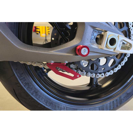PROTECTION CHAINE INFERIEUR CNC RACING DUCATI