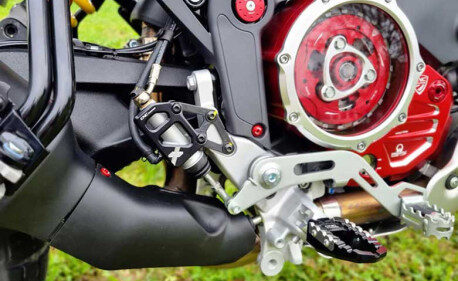 PROTECTION DE MAITRE CYLINDRE DE FREIN ARRIERE CNC RACING DUCATI DESERT X