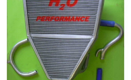 Radiateur d'eau majoré + KIT ZX 6 R