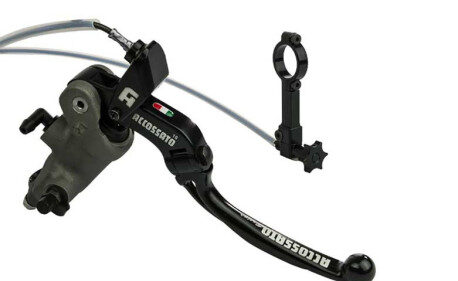 Réglage de garde déporté à 90° pour maitre cylindre Accossato et Brembo