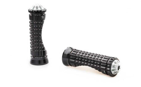 Repose-pieds fixes universels M8/M6