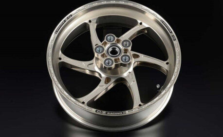 ROUE ARRIERE 17 X 5.5 ALUMINIUM FORGE GASS RSA OZ