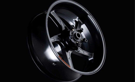 ROUE ARRIERE 17 X 6 ALUMINIUM FORGE PIEGA OZ YAMAHA R 1