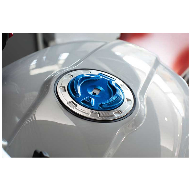 BMW R NINE T / SCRAMBLER / S1000R / S1000RR TRAPPE A ESSENCE EVOTECH A CLE