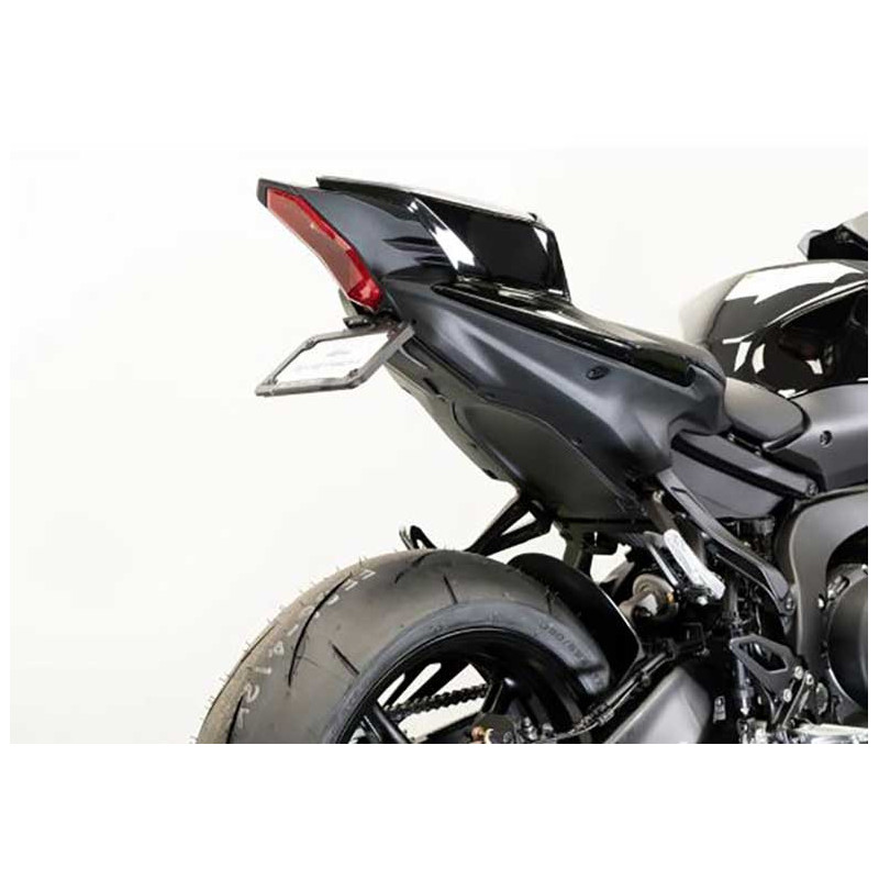SUPPORT DE PLAQUE ARRIÈRE DYNAMIQUE EVOTECH - YAMAHA YZF-R9 (2