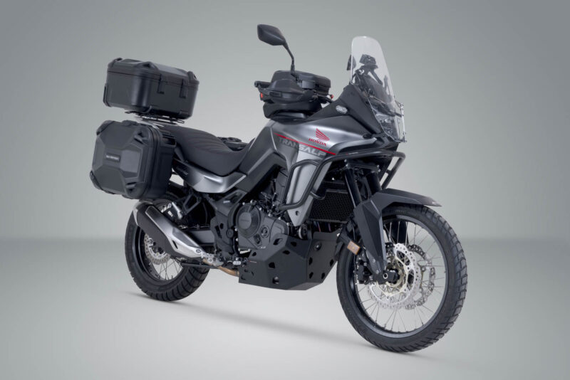 Kit Aventure DUSC avec topcase L Noir. Honda XL750 Transalp (22-).