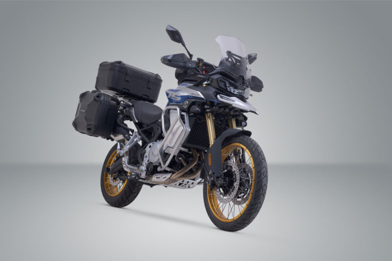 Kit Aventure DUSC avec topcase XL Noir. Voge DS900X (23-).