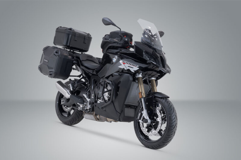Kit Aventure DUSC avec topcase L Noir. BMW S 1000 XR (19-).