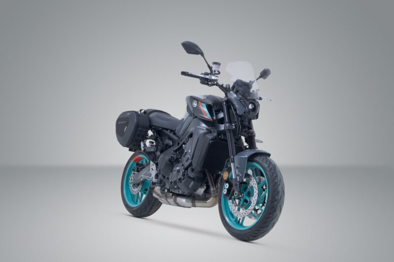 Set de sacoches latérales PRO BLAZE Noir. Yamaha MT09/MT09 SP (20-).