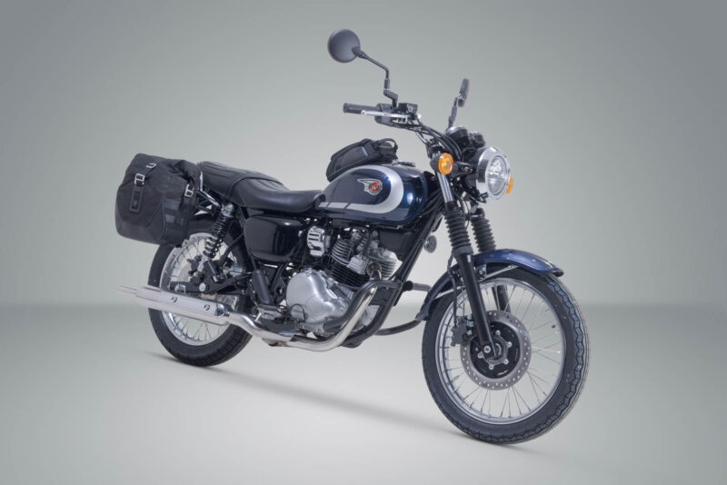 Legend Gear set sacoches lat. LC - Black Edition Kawasaki W230 (24-).