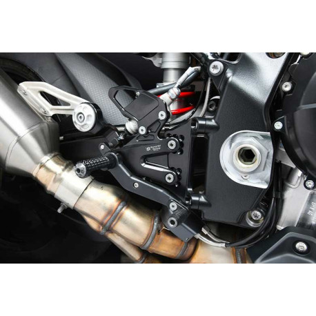 BMW S1000RR COMMANDES RECULEES INVERSEES OU NON