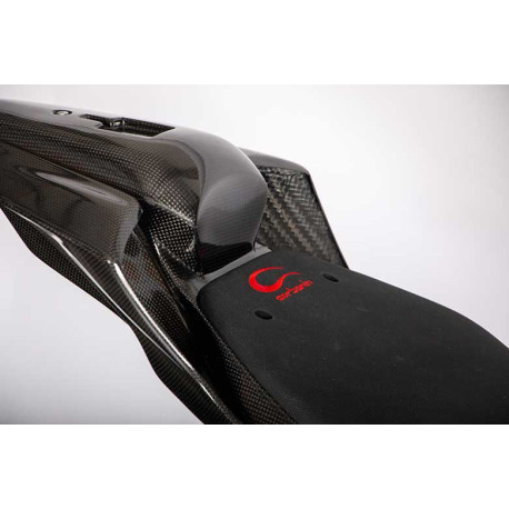 CARÉNAGE COMPLET AVIO FIBRE CARBONIN YAMAHA R6 2017/* RADIATEUR MAJORÉ RACING