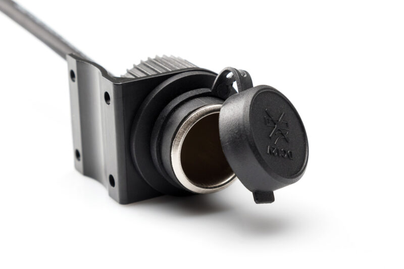 Prise allume-cigare avec faisceau Etanche. Câble 160 cm longueur. 12 V.