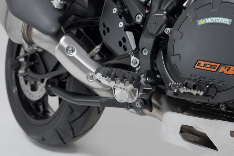 Kit de repose-pieds EVO KTM 1290 / 1390 Super Adventure (21-).