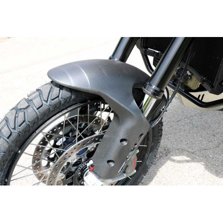 GARDE BOUE AVANT CARBONE MAT CNC RACING Ducati DesertX