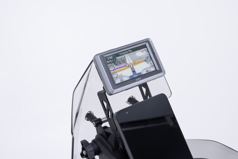 Support GPS pour cockpit Noir. CFMoto 800MT-X (24-).