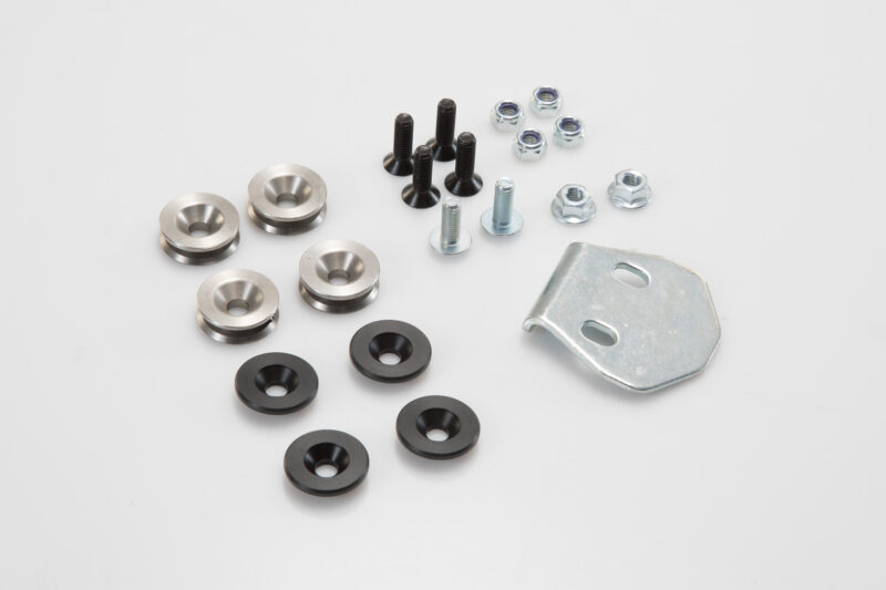 Kit dadaptation pour porte-bagages ADVENTURE-RACK Noir. Pour TRAX ADV/ION/EVO.