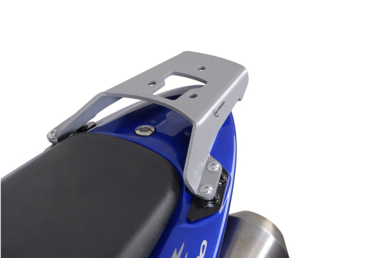 gpt_01_131_100_s_1_xl Porte-bagages ALU-RACK Noir. Honda CB 900 (02-07).