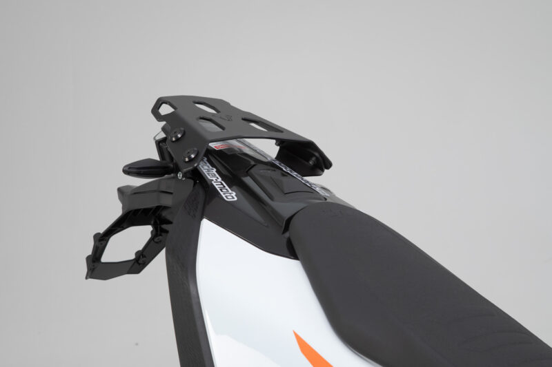 Porte-bagages STREET-RACK Noir. KTM 690 Enduro / R, 690 SMC R  (19-24).