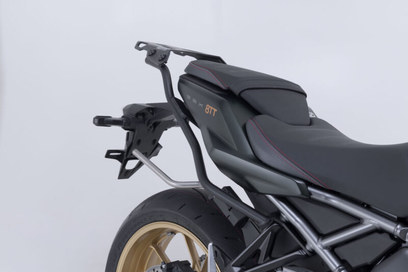 gpt_05_031_16000_b_2_xl Porte-bagages STREET-RACK Noir. Suzuki GSX-8T / TT (25-).