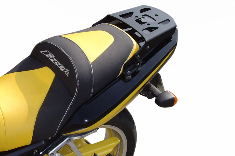 Porte-bagages ALU-RACK Noir. Yamaha FZS 600 Fazer (97-03).