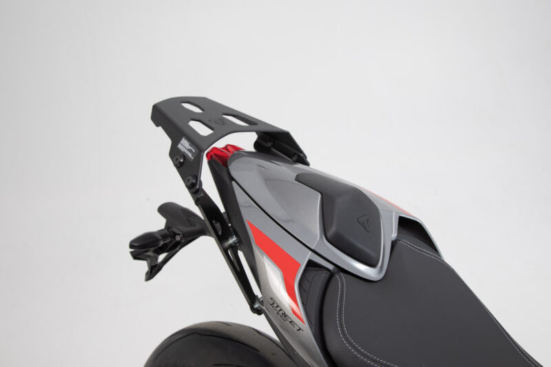 Système Topcase URBAN ABS Noir. Triumph Street Triple (12-).