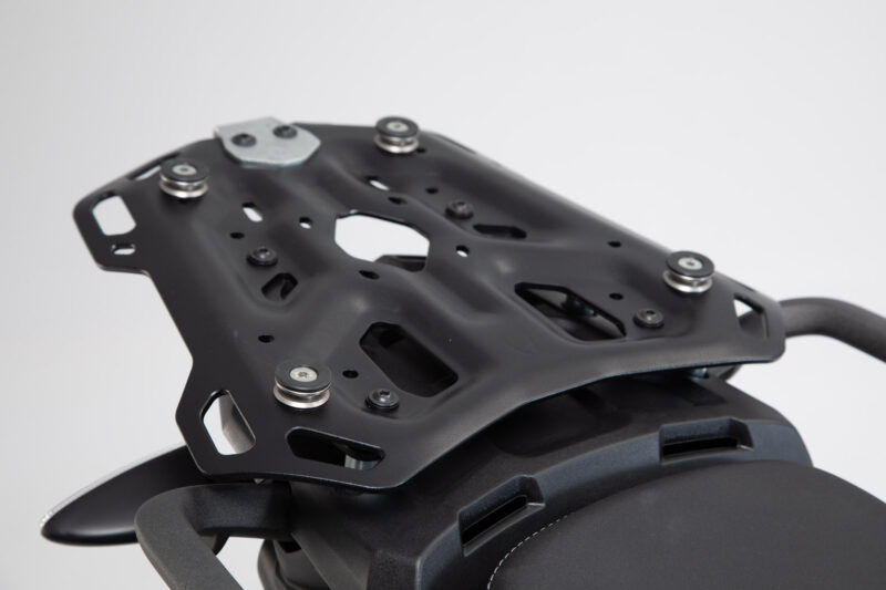 gpt_11_747_70001_x_2_xl Système topcase TRAX ADV. Triumph Tiger 800 modèles (10-).