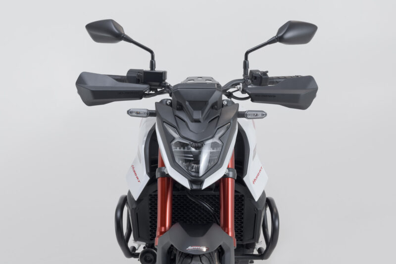 Kit protège-mains Sport Noir. Honda CB750 Hornet (22-).